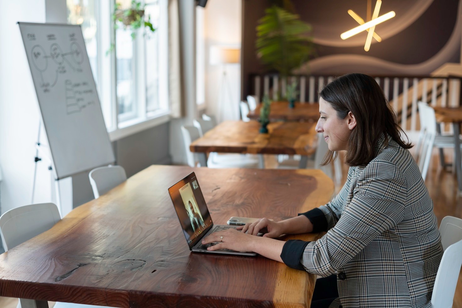 Streamlining Administrative Work with Expert Help